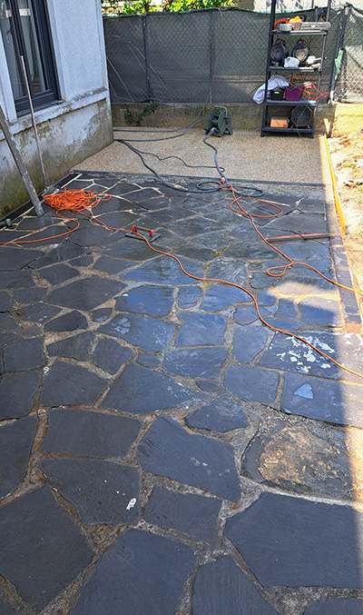 Artisan Couvreur à Paris dans le 3 eme arrondissement 75003 Artisan Couvreur à Paris dans le 3 eme arrondissement 75003